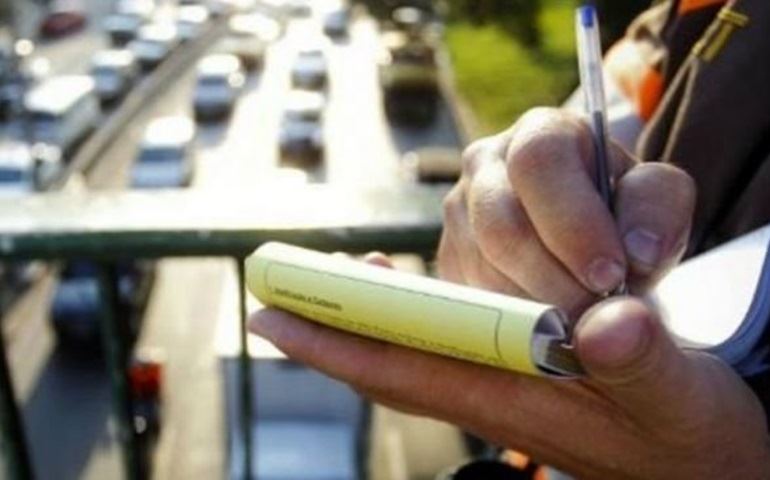 Multas de trânsito poderão ser parceladas no cartão de crédito