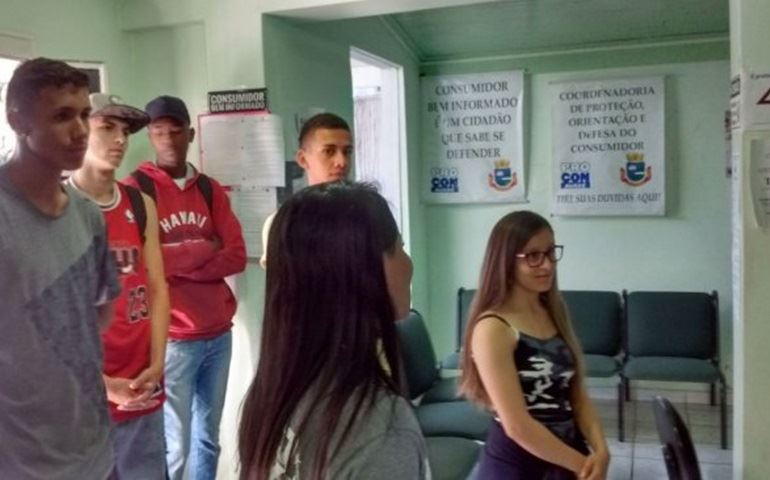 Alunos do Senac Avaré visitaram o Procon