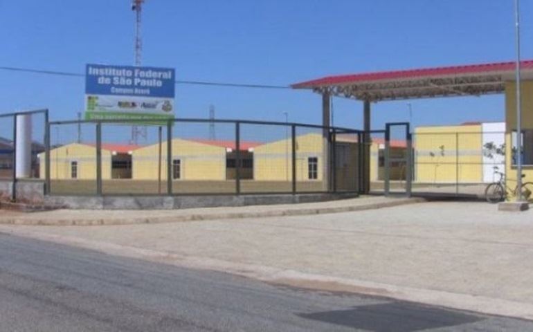 IFSP de Avaré contrata professor