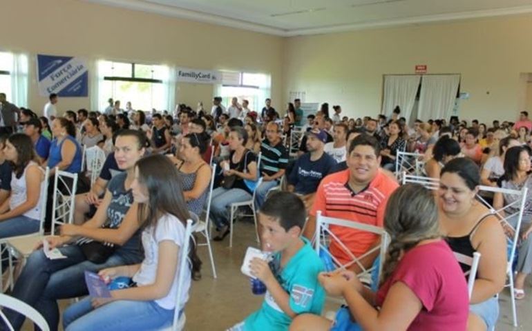 Sincomerciários comemora 25 anos com festa