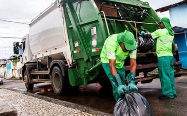 TERCEIRIZAÇÃO DA COLETA DE LIXO PODERÁ CUSTAR MAIS DE R$ 6 MILHÕES AOS COFRES DA PREFEITURA
