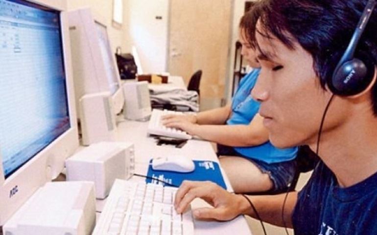 Matrículas de informática para deficientes visuais