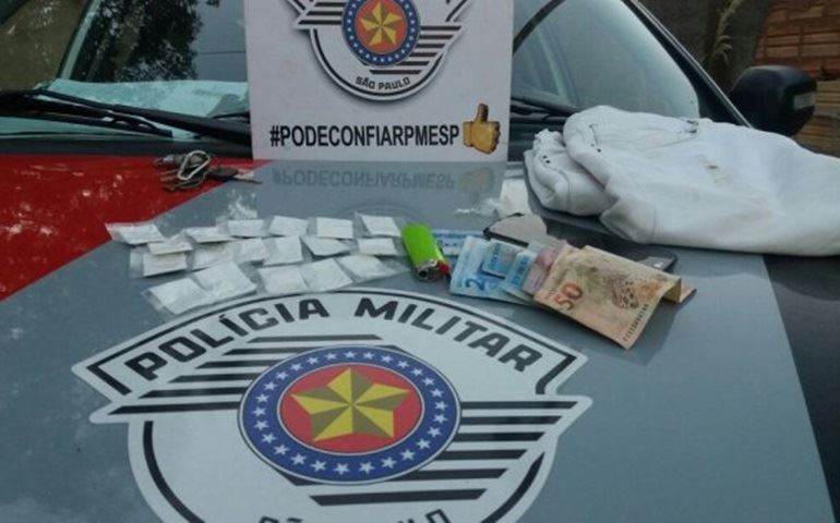 Dupla é presa por suspeita de tráfico de drogas em Manduri
