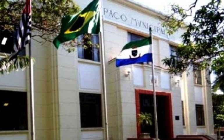 ?Censo? da Prefeitura pretende evitar reajuste de salários dos servidores