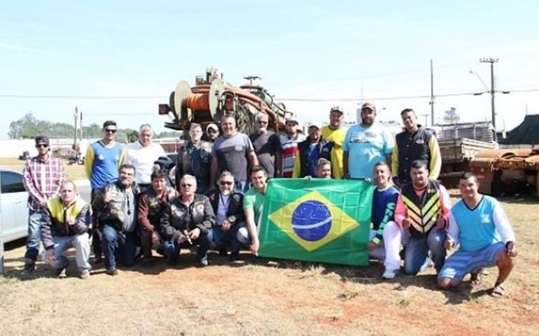 Mototaxistas aderem à greve dos caminhoneiros em Avaré