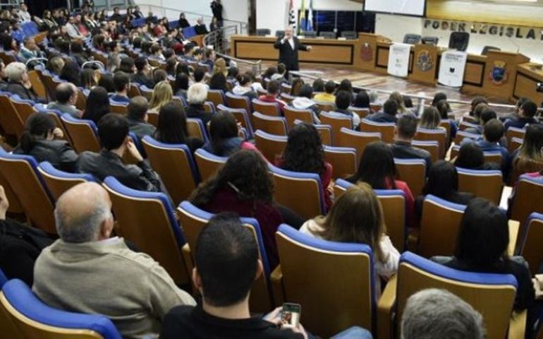 FACULDADE EDUVALE PROMOVE A VII SEMANA DA COMUNICAÇÃO