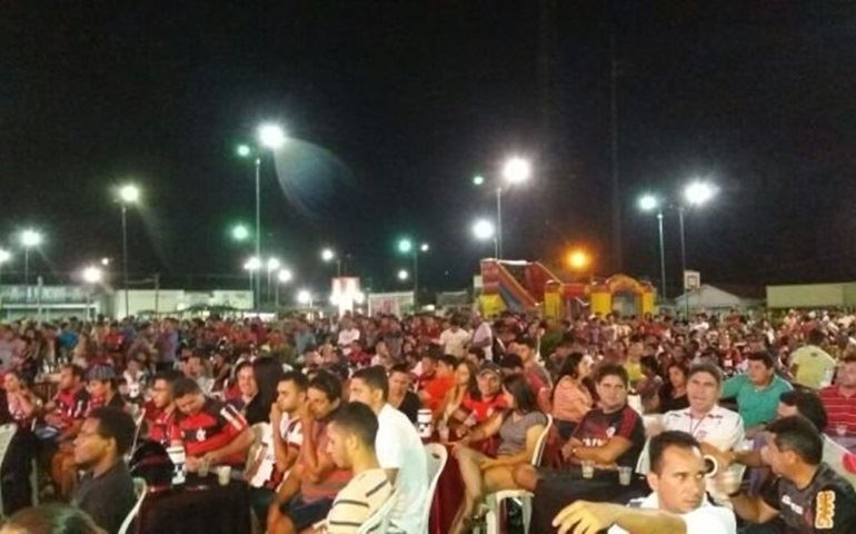População queria Copa do Mundo na praça