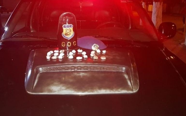 Guarda Civil flagra motorista com porções de maconha escondidas nas partes íntimas em Cerquilho
