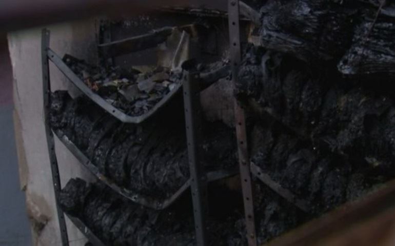 Incêndio destrói acervo de 58 mil fitas VHS de locadora no interior de SP: 'Tragédia', diz dono.