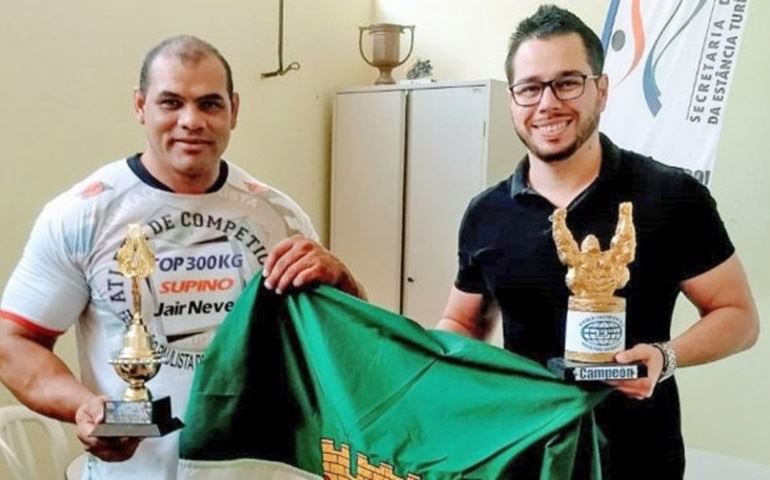 Avareense é campeão mundial de supino