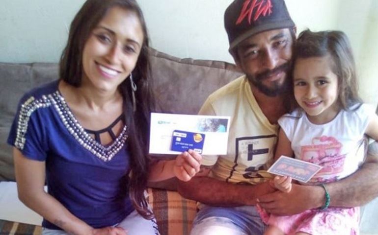 Família  de Avaré ganha prêmio na promoção Instalação Premiada da TV Digital