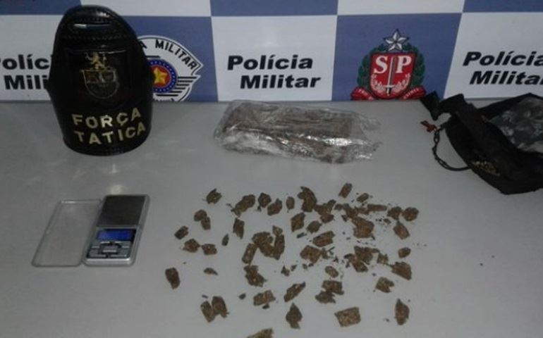 Homem é preso ao ser flagrado com porções de maconha em Tatuí