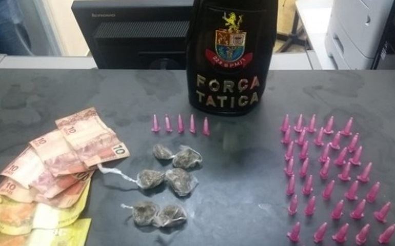 Polícia detém trio suspeito de tráfico de drogas em Itapetininga