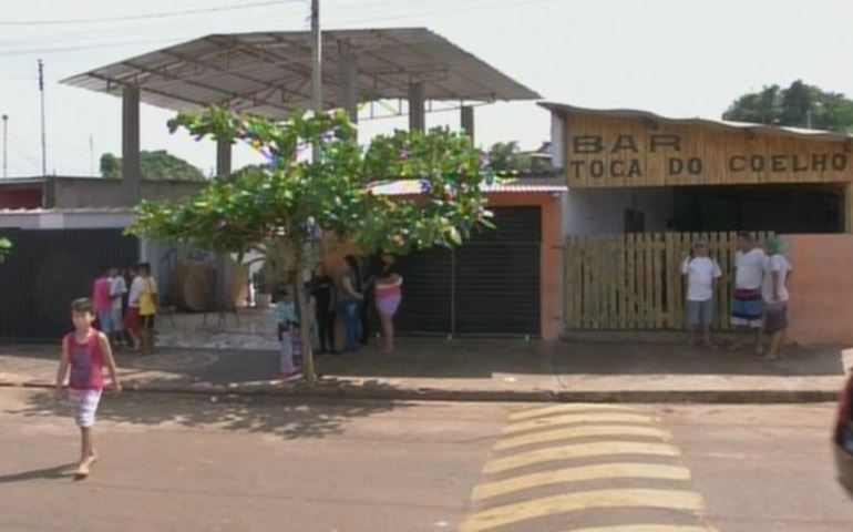 PM suspeito de matar comerciante com outro policial se entrega e tem prisão preventiva decretada