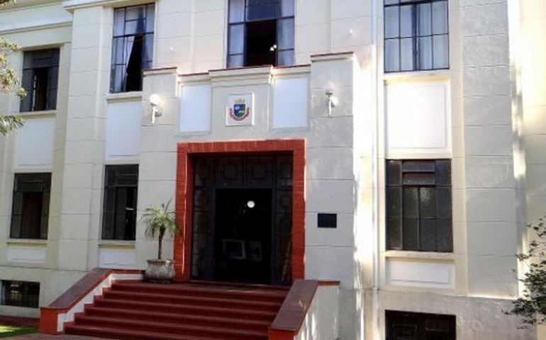 Prefeito economizou mais de R$7 Milhões ao não dar reajuste ao funcionalismo, diz vereador