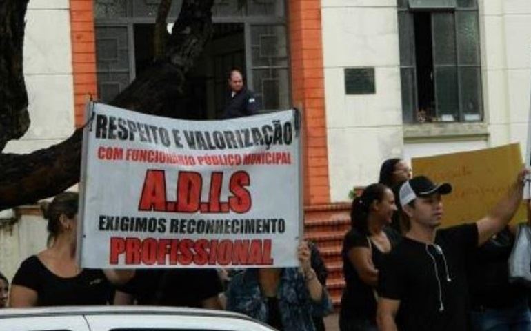 Prefeitura não tem previsão para reajuste salarial dos servidores