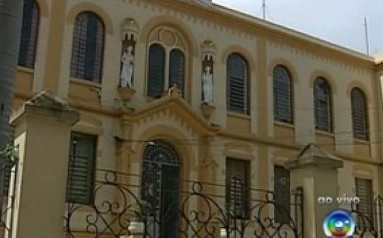 Mais de 46 mil alunos da rede estadual voltam às aulas na região