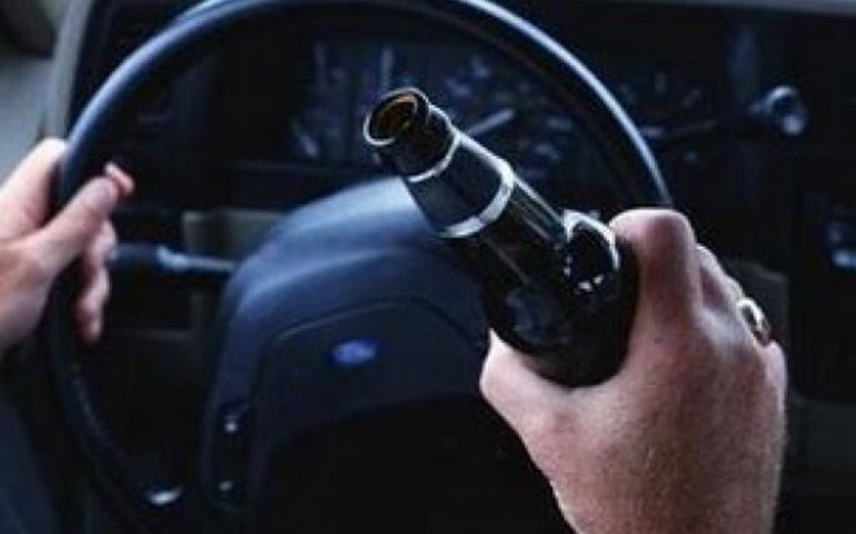 Homem é preso por dirigir embriagado em Botucatu