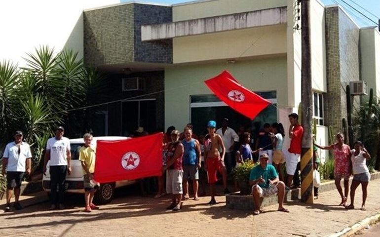 Grupo interdita Castello Branco e ocupa prédio ligado ao Incra