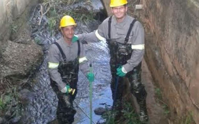 Secretaria de Serviços inicia limpeza de galerias pluviais