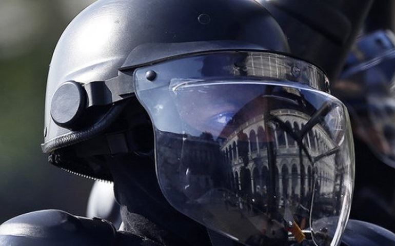 Começa amanhã a greve de Policiais em treze Estados.