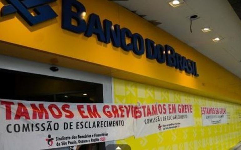 BANCOS EM GREVE