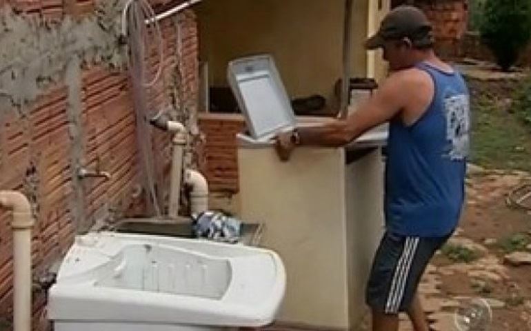 Chuva danifica casas e assusta moradores em Paranapanema