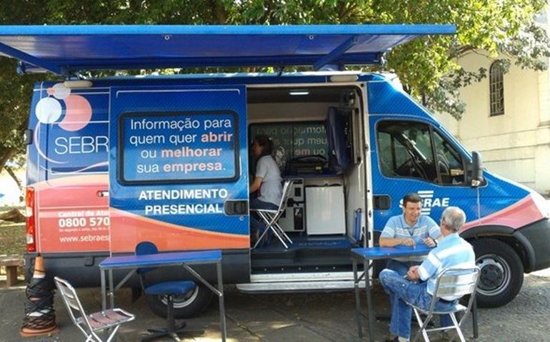 Sebrae móvel visita cidades da região para orientar empreendedores