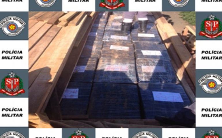 POLICIAMENTO RODOVIARIO APREENDE 10 TONELADAS DE MACONHA