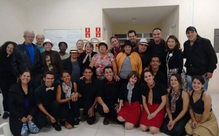 Oficinas Culturais se apresentam  em entidades assistenciais