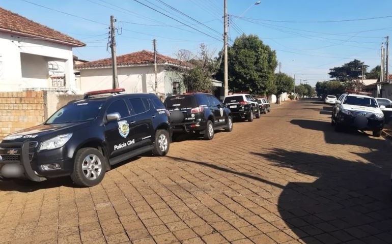 Seis pessoas são presas em operação contra o tráfico de drogas em Fartura