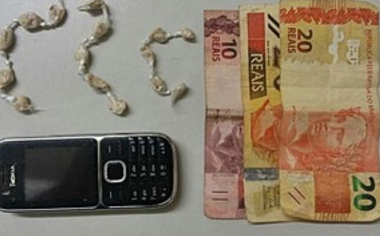 Três adolescentes são apreendidos por tráfico de drogas em Avaré