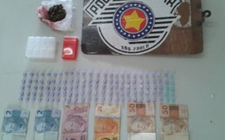 Dupla é presa após ser flagrada com comprimidos de ecstasy em Avaré