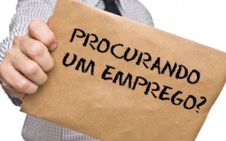 Procura emprego? Então essa é pra você!
