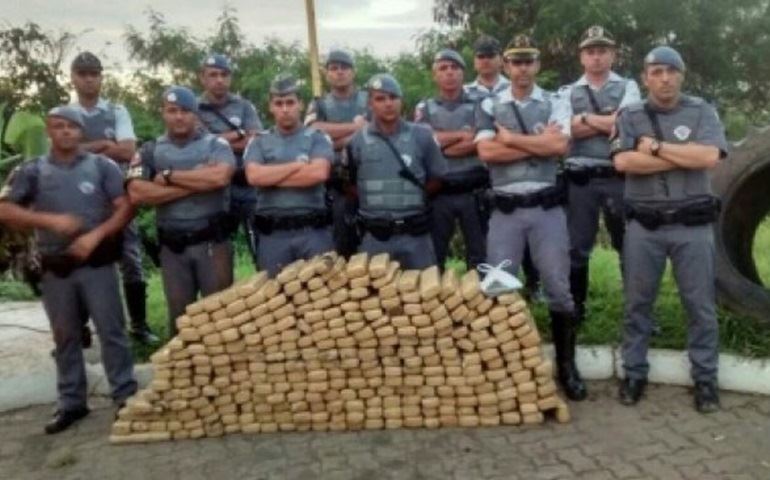TOR e Força Tática apreendem quase 300 kg de maconha transportados na Castello Branco
