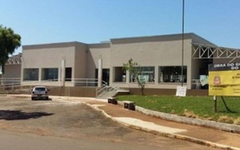 Dois anos após tornado, rodoviária de Taquarituba ainda está em obras