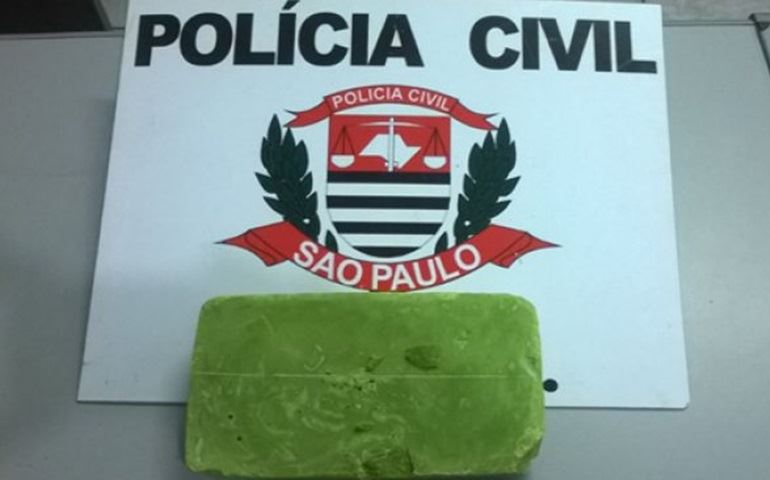 Três mulheres são presas com crack 'verde' em Botucatu