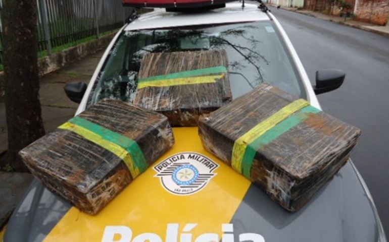 POLÍCIA RODOVIÁRIA DE AVARÉ FAZ MAIS UMA GRANDE APREENSÃO DE DROGAS.