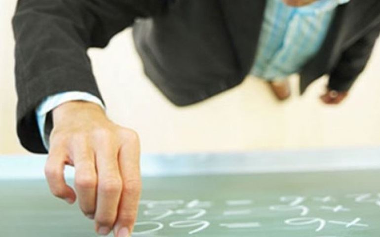 Aposentadoria de professor tem regra diferenciada