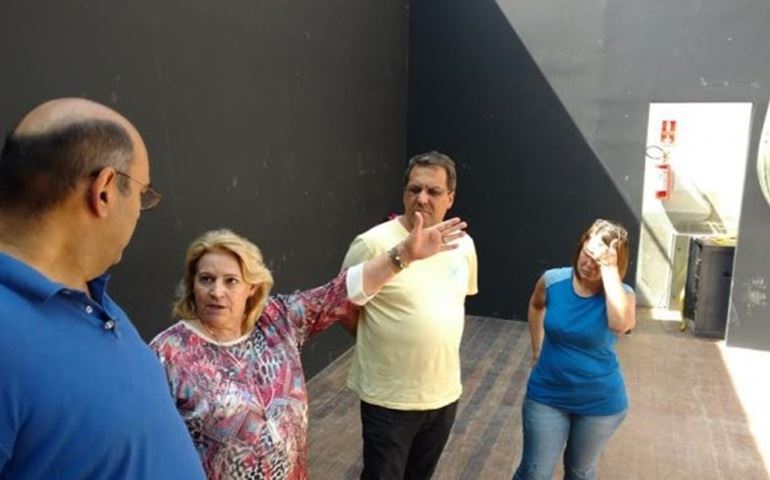 Prefeito vistoria parte do prédio da FREA afetada pelas chuvas 