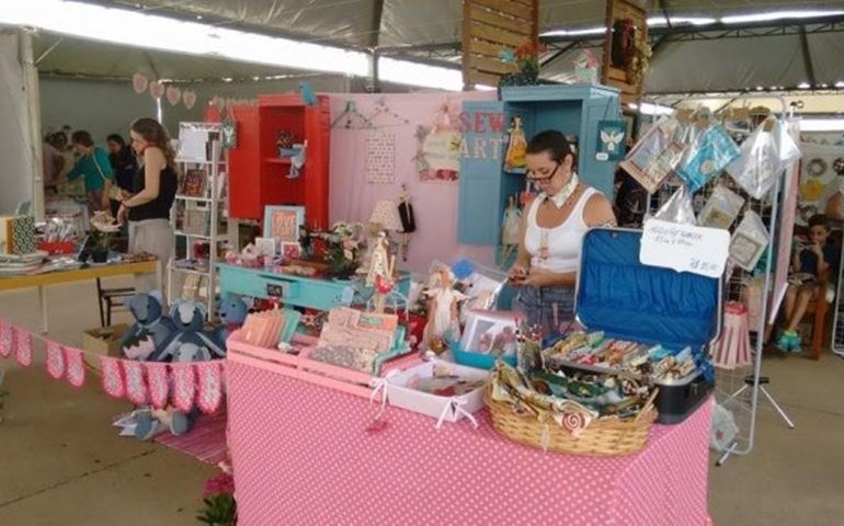 Expositores e público aprovam a 1ª Feira de Artesanato de Avaré e região