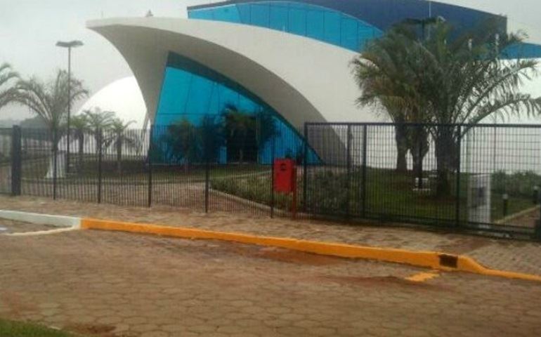 Obra pública demora seis anos, custa R$ 3,5 milhões e pode nem ser usada