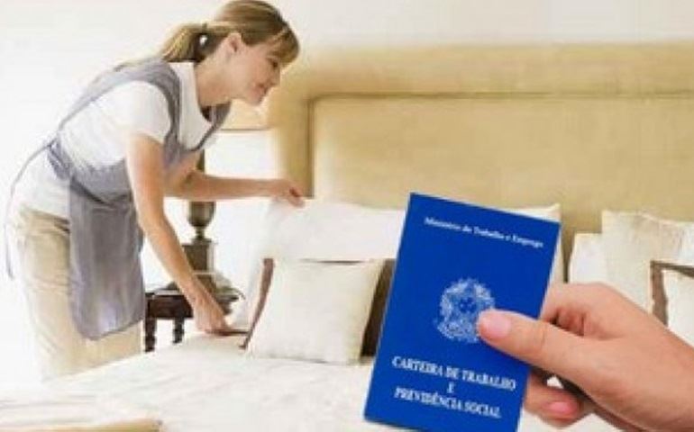 Empregador doméstico começa a recolher o FGTS a partir de outubro
