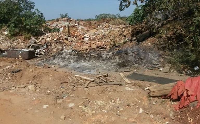 Sem energia, triturador de entulhos ainda não funciona