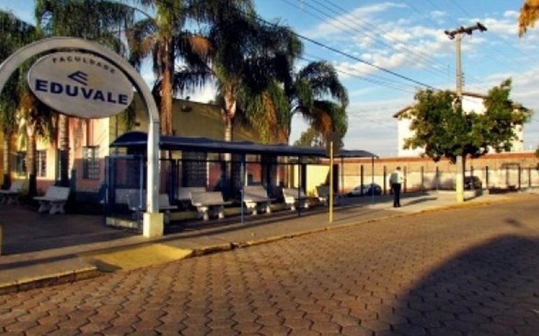 Cursos da Faculdade Eduvale são estrelados pelo Guia do Estudante 2017
