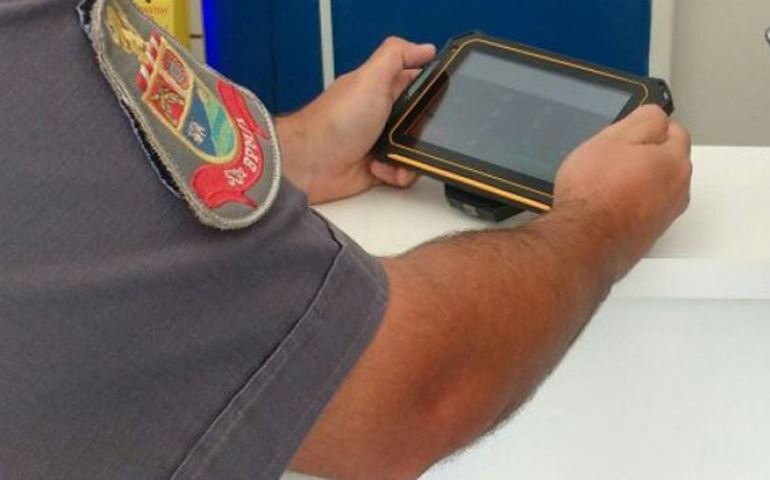 Para coibir furtos de celulares em Avaré, Operação IMEI é realizada pela PM
