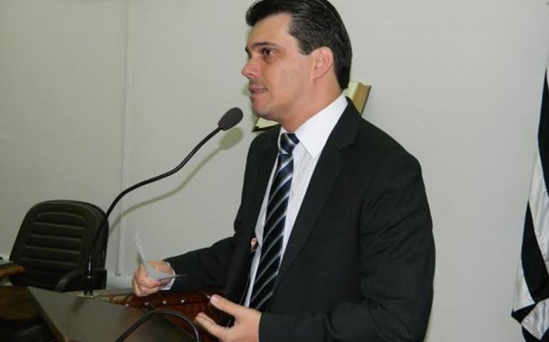 Marcelo Ortega pede que Prefeitura informe sobre programa de reforço escolar