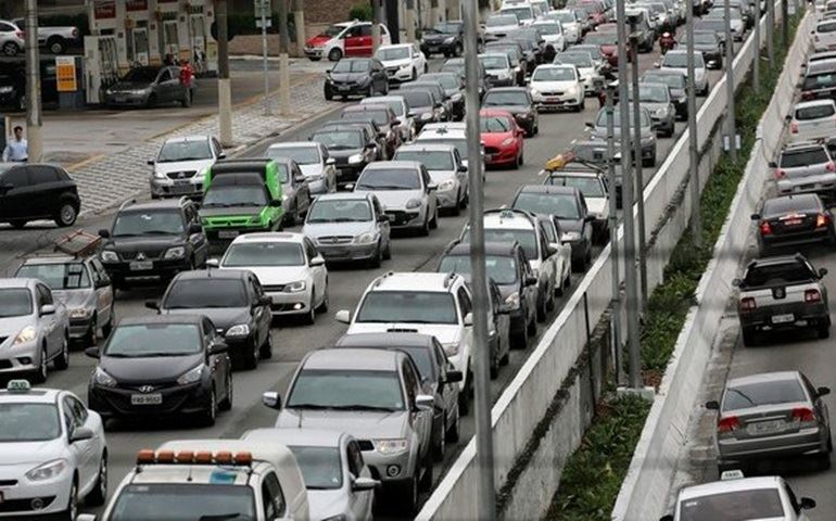 Governo de SP divulga valores venais de veículos para cálculo do IPVA 2016