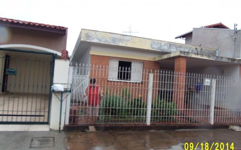Um pai de 87 anos que vinha sendo vítima de agressões da filha morreu ontem.