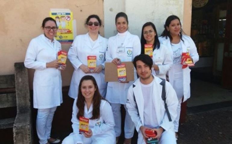 Farmacêuticos da FSP em ação contra o Aedes aegypti